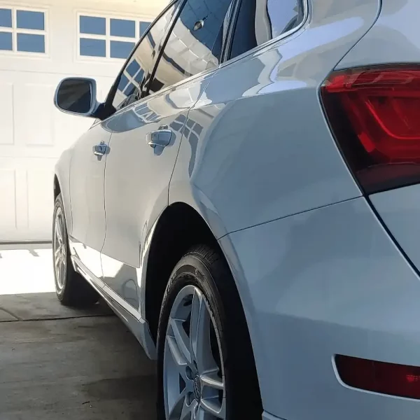 Clay Decontaminated Car Clay Decontaminated Car